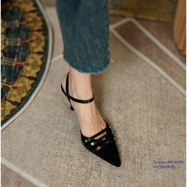 SANDAL CAO GÓT MŨI NHỌN MÀU ĐEN PHONG CÁCH RETRO QUAI NGANG LẠ MẮT