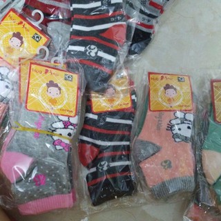 Xả hàng tất cho bé Hug Kiss cotton hàng xịn