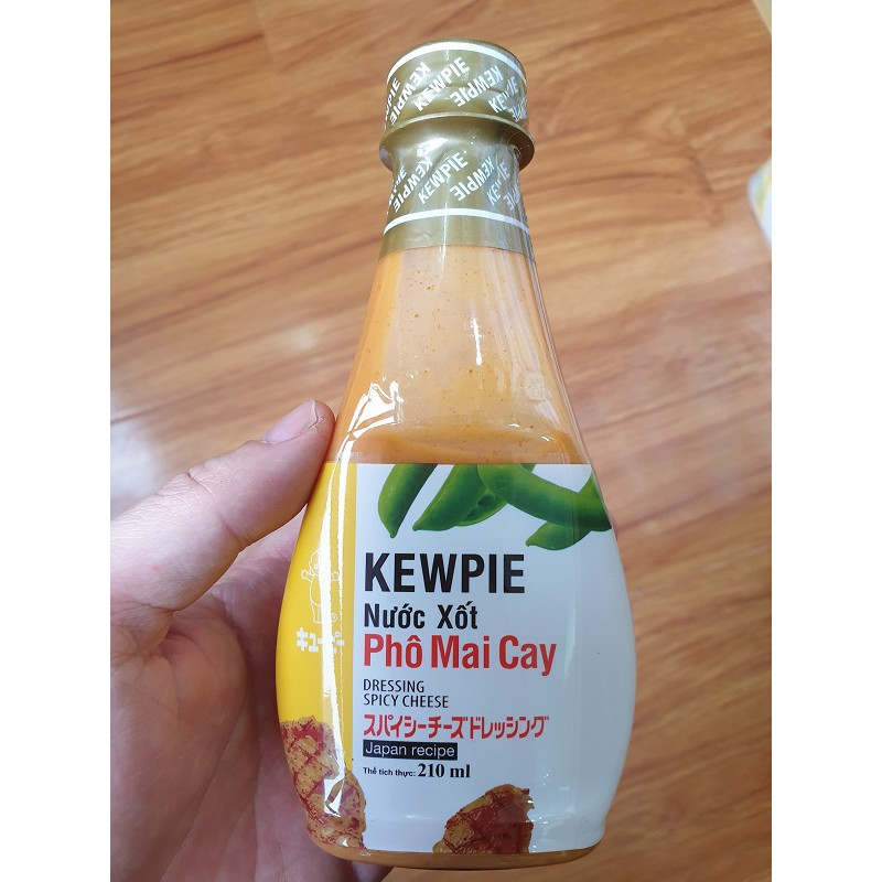Nước xốt phô mai cay Kewpie chai 210ml