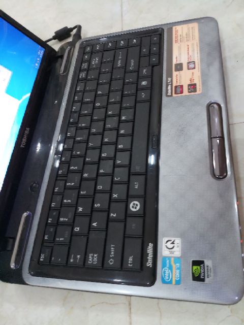 Toshiba L745 Core i3 gen 2 Ram 4gb HDD 320gb | BigBuy360 - bigbuy360.vn