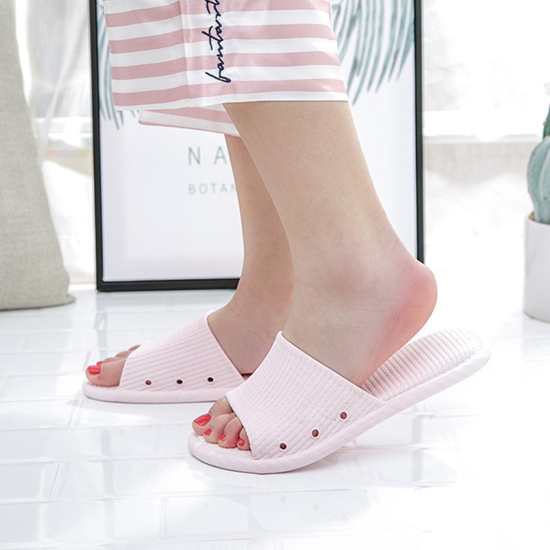 Dép cao su dẻo đi trong nhà chống trượt DG04