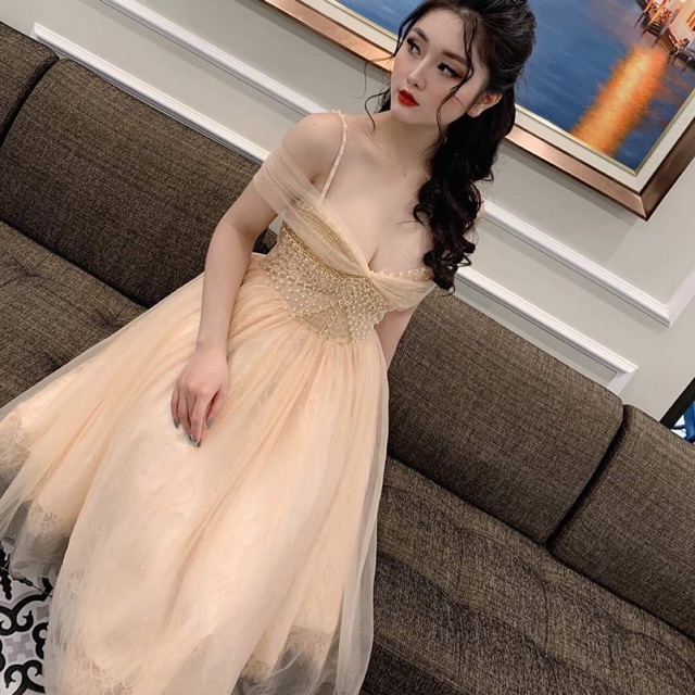 ĐẦM XÒE REN MI RỚT VAI
