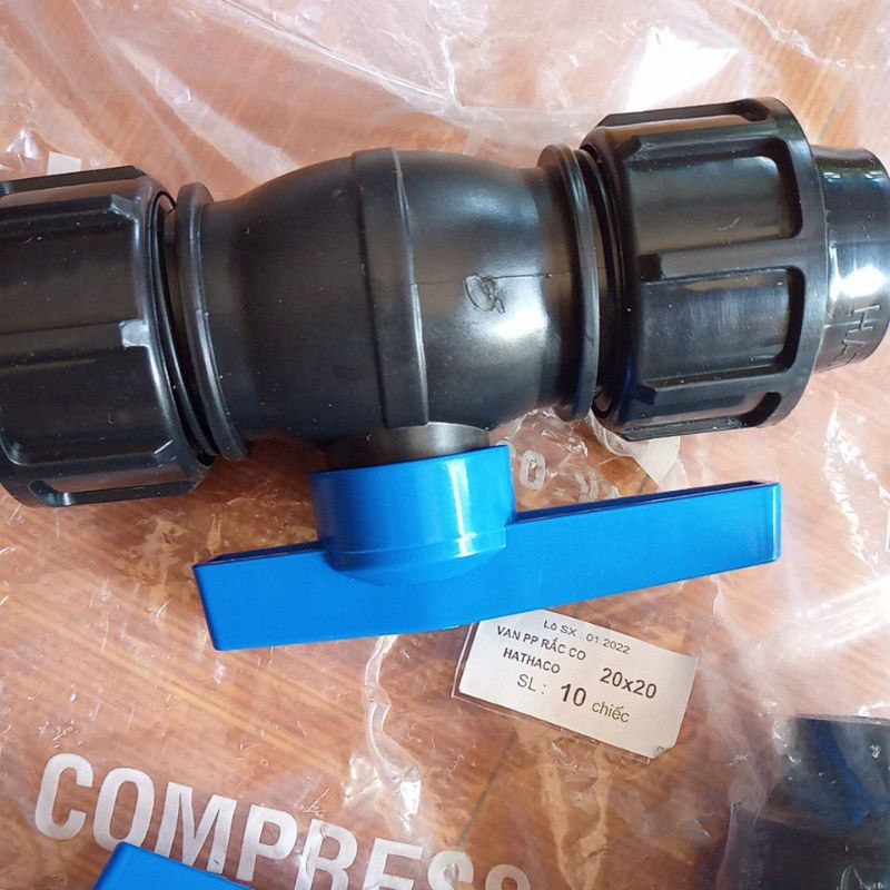 Van nước PP D20 2 đầu rắc co HATHACO cho ống HDPE chuyên dùng cho hệ thống nước sạch và tưới tiêu