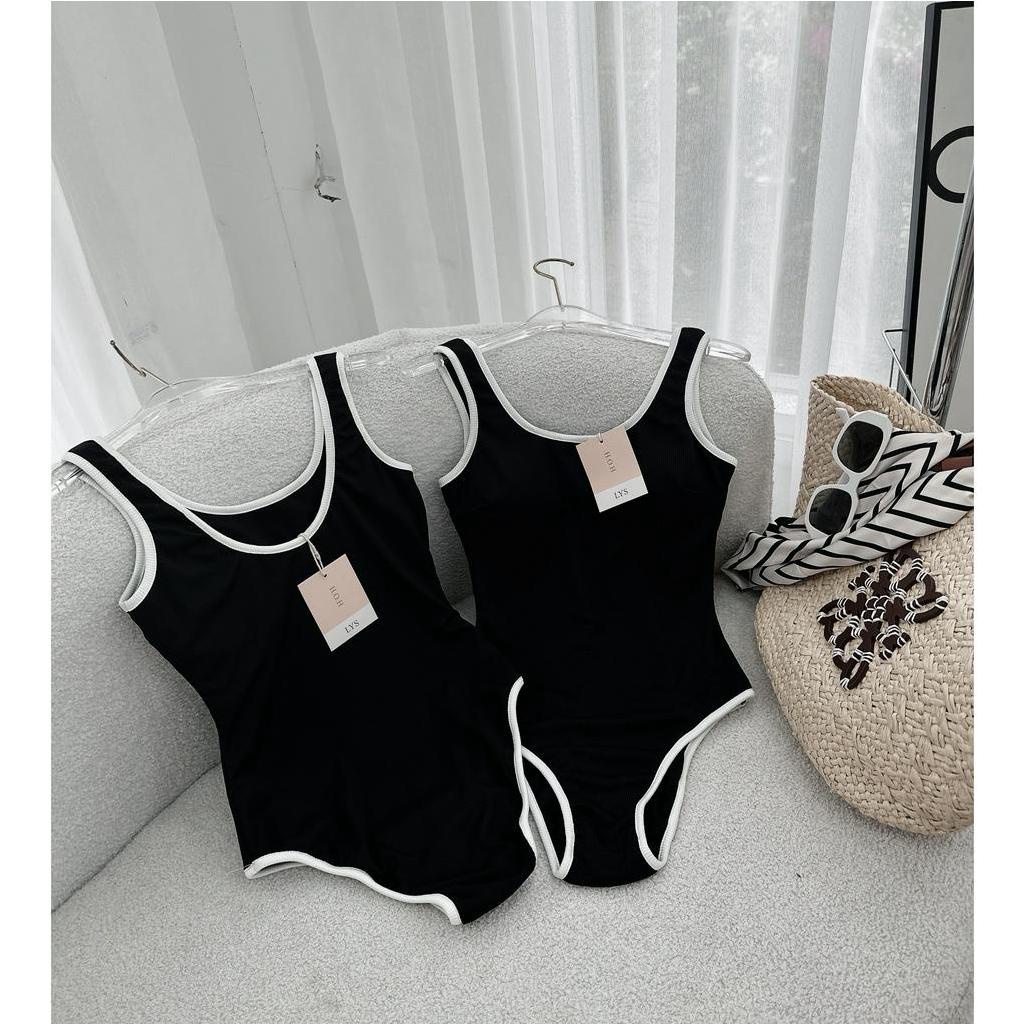 BIKINI GÂN ĐEN 2 DÂY CỔ U RỘNG VIỀN TRẮNG (CÓ MÚT NGỰC)