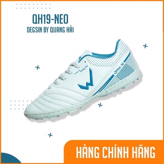 Giày đá bóng quang hải