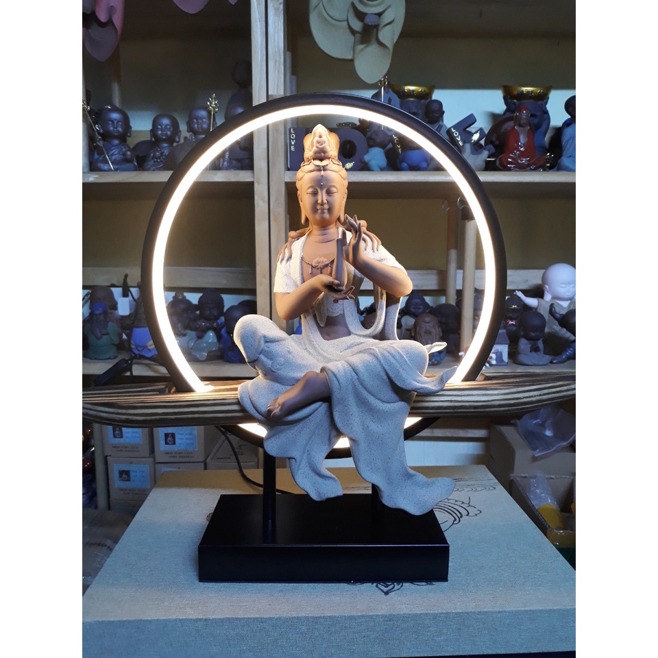 Tượng Quan Âm Bồ tát nâng Bình phổ độ chúng sinh gốm tử sa- Tượng phật thích hợp trang trí decor không gian thanh tịnh