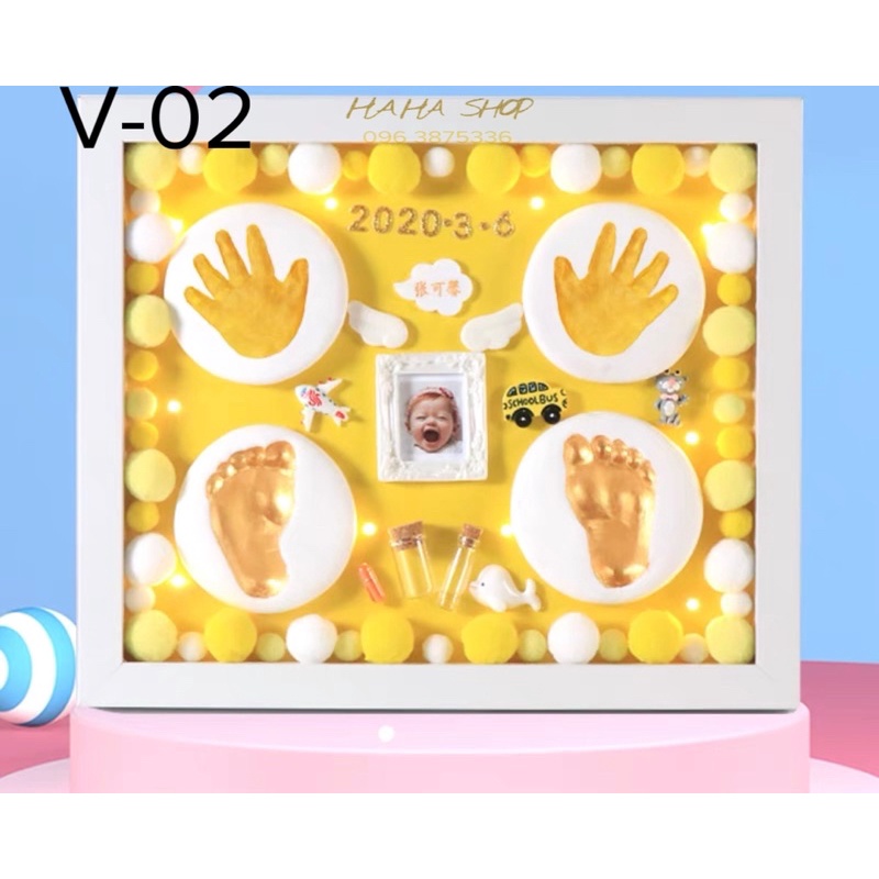 Khung in dấu tay chân cho bé