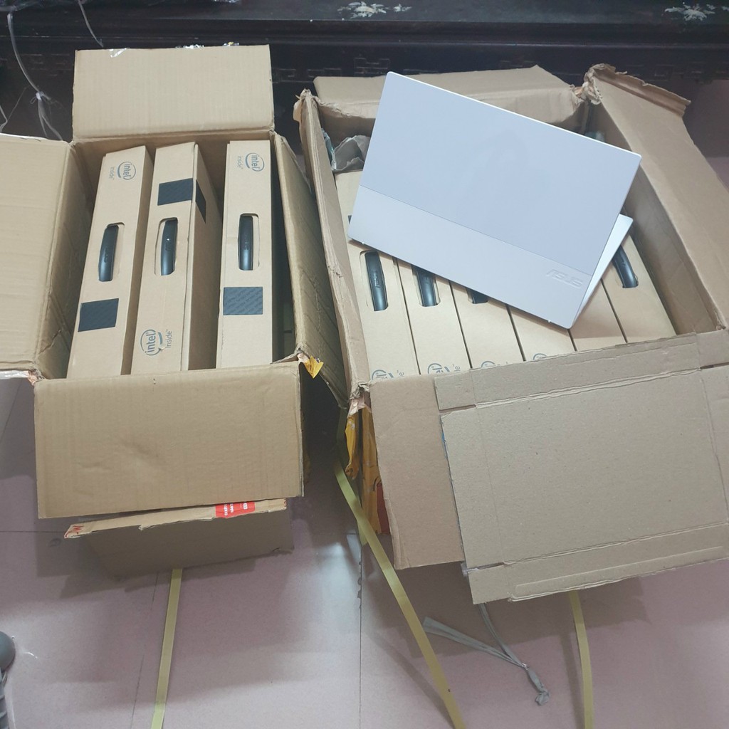 Laptop Asus Imaginebook MJ401TA, core m3 , 4G, 128G, 14in FHD 1080, new box 100%, giá rẻ tặng cặp, chuột quang, 2 phần m | BigBuy360 - bigbuy360.vn