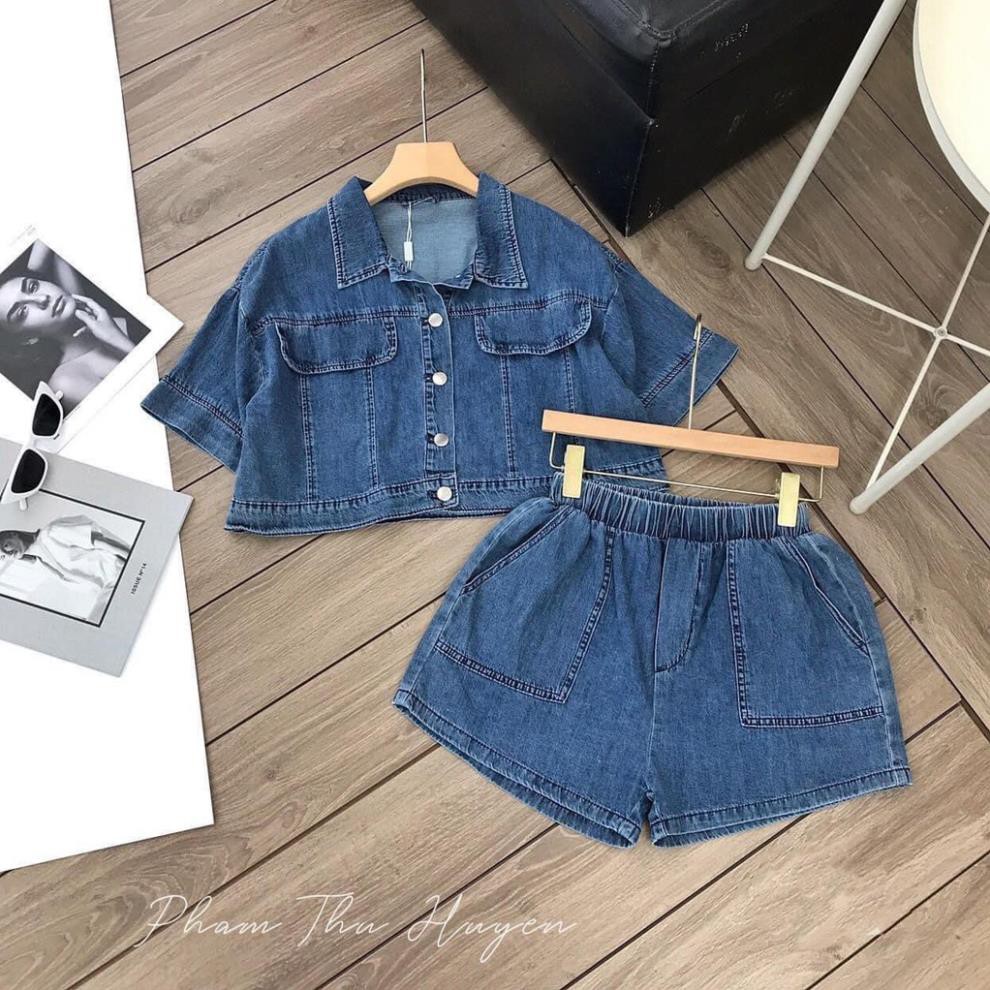 Set bò Áo croptop  + Quần Đùi Cạp Chun Siêu Tôn Dáng <3 | BigBuy360 - bigbuy360.vn