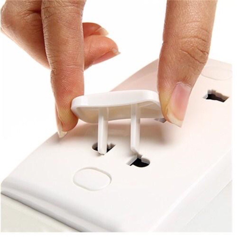 Bịt ổ điện an toàn cho bé KU.KU Duckbill KU5353 (vỉ 8 nút)