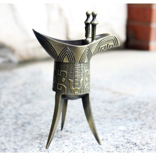 Ly Rượu theo phong cách Cổ Xưa thời Tần Thủy Hoàng màu đồng giả cổ với 3 chân cao cấp ( loại nhỏ 10cm )