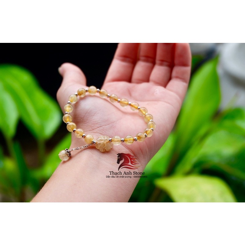 Vòng tay cỏ bốn lá thach anh toc vang