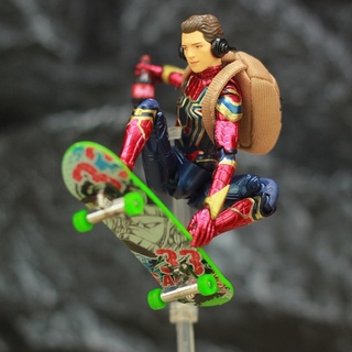 Mô hình Action figure MAFEX Spiderman Infinity Marvrel