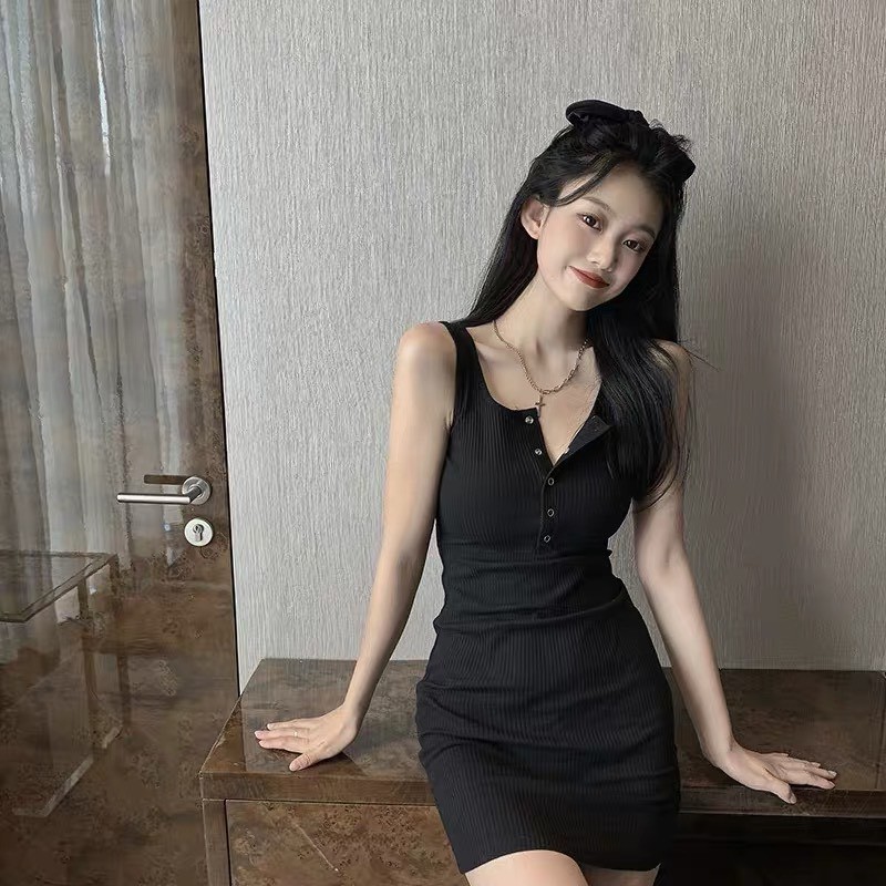Váy Body Sát Nách Nữ Chất Bo Tăm Siêu Sexy 2 Màu Đen Trắng