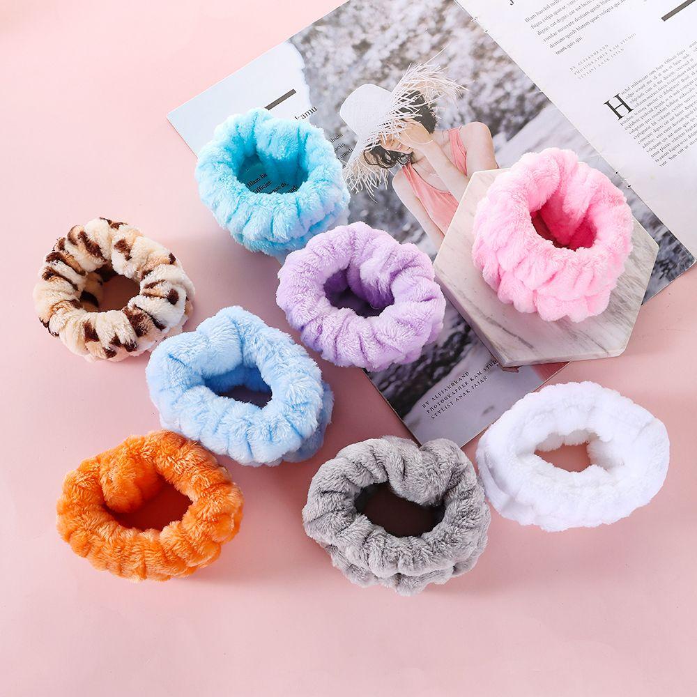 Okdeals Băng Đeo Cổ Tay Màu Trắng Mềm Mại Để Chạm Vào Cánh Tay Để Tập Yoga Chạy Bộ Rửa Mặt