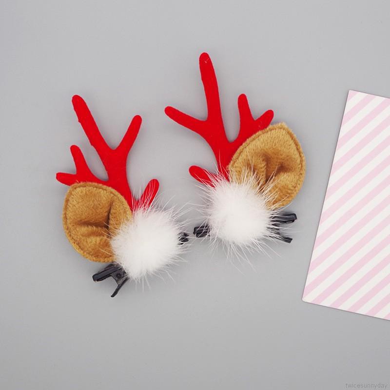 Cài tóc sừng hươu cho bé gái