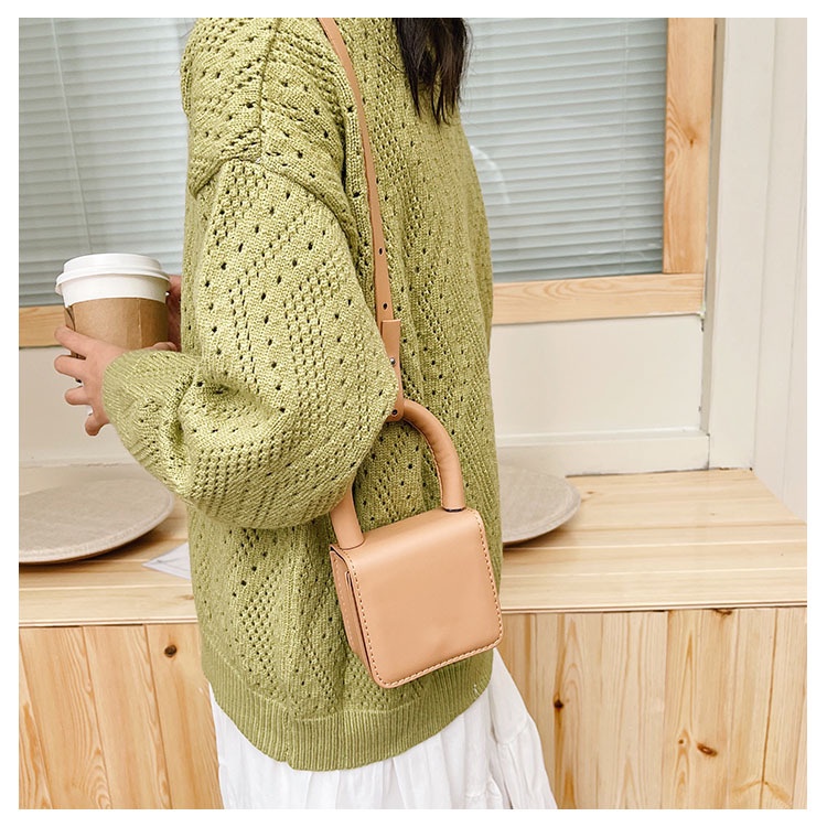 Túi đeo chéo Ielgy thiết kế nhỏ nhắn xinh xắn cho bé gái