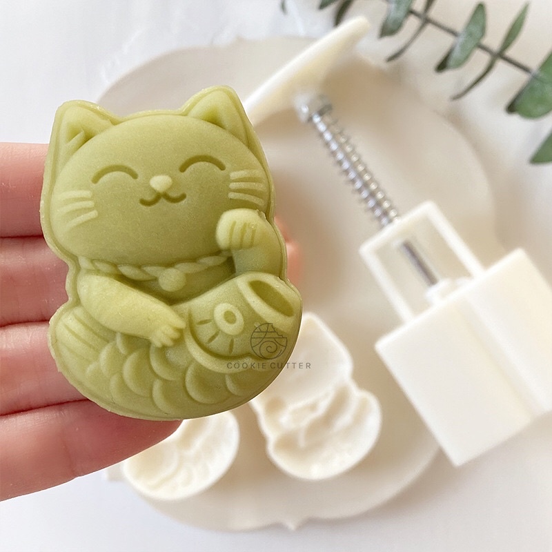 Khuôn lò xo làm bánh Trung Thu Mèo Thần Tài 50g