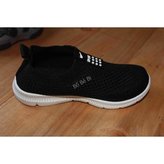 Giày trẻ em D24