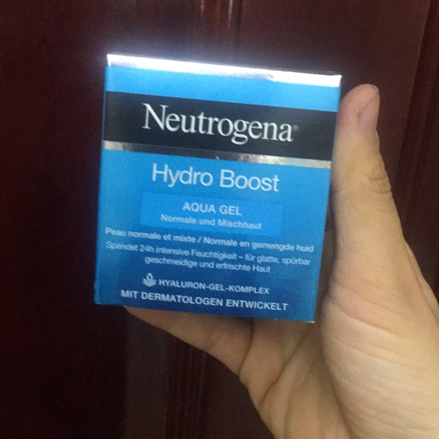 kem dưỡng da Neutrogena