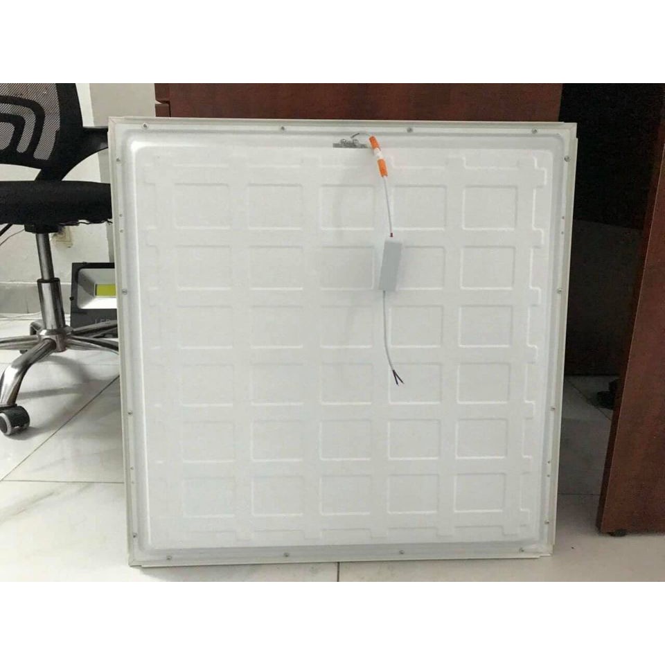 Đèn LED panel 300x600, Đèn LED tấm 30×60 cm chuẩn 6 thanh led, Công suất: 40W Điện áp đầu vào rộng: 87 ~ 240 VAC