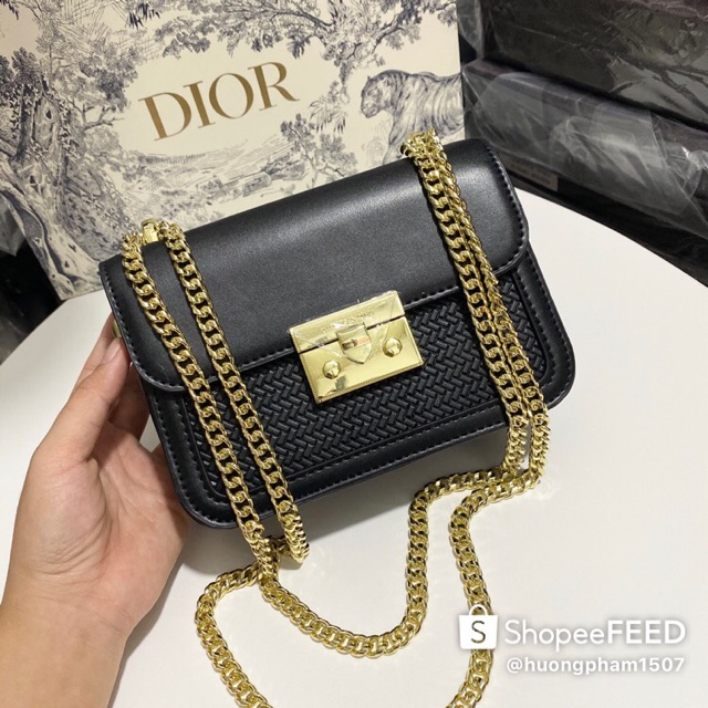 TÚI CNK KHOÁ GẠT ĐINH SƯỜN SIZE 18