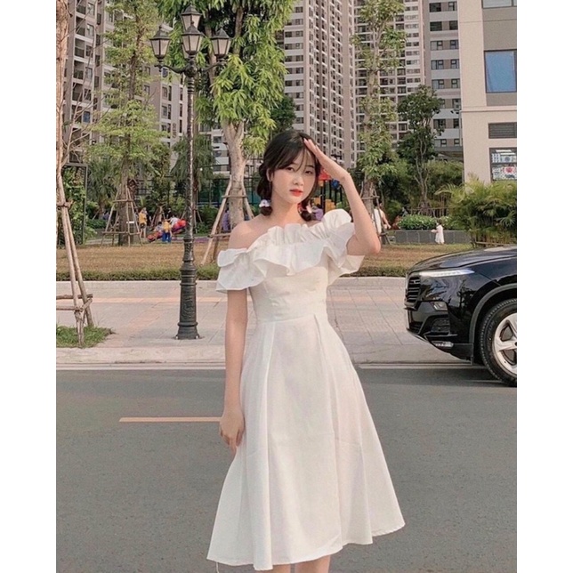 MAXI TRẮNG BÈO TRỄ VAI CỰC XINH