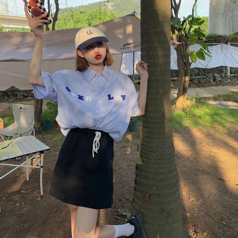 SUXI Áo Sơ Mi Tay Ngắn Dáng Rộng Họa Tiết Kẻ Sọc In Chữ Kiểu Hàn Quốc Thời Trang Mùa Hè Cho Nữ