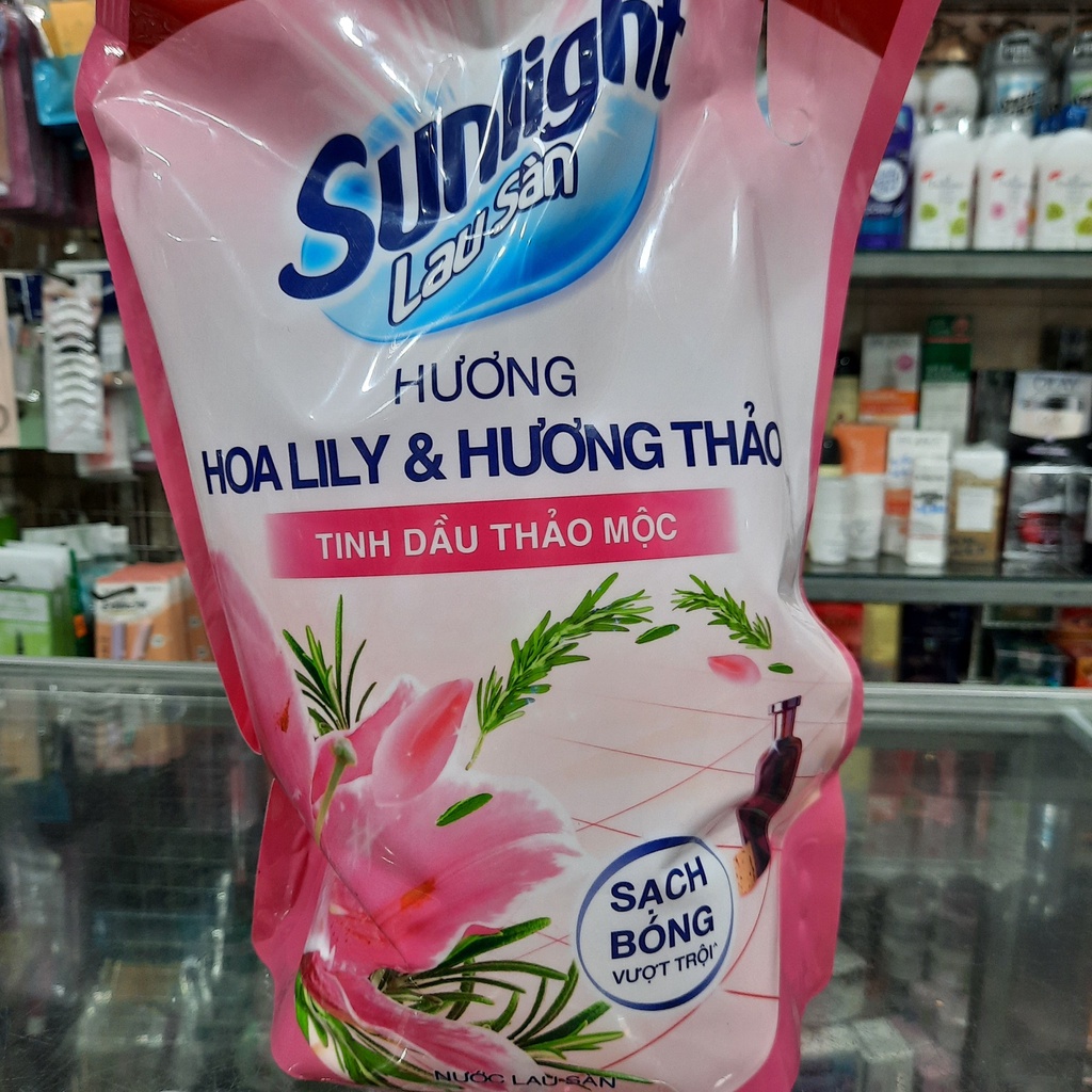 Nước Lau Sàn Sunlight Hương Hoa Lily Và Hương Thảo Dạng Túi 3.6kg