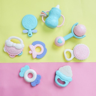 Set xúc xắc gặm nướu Umoo 8 món 2020