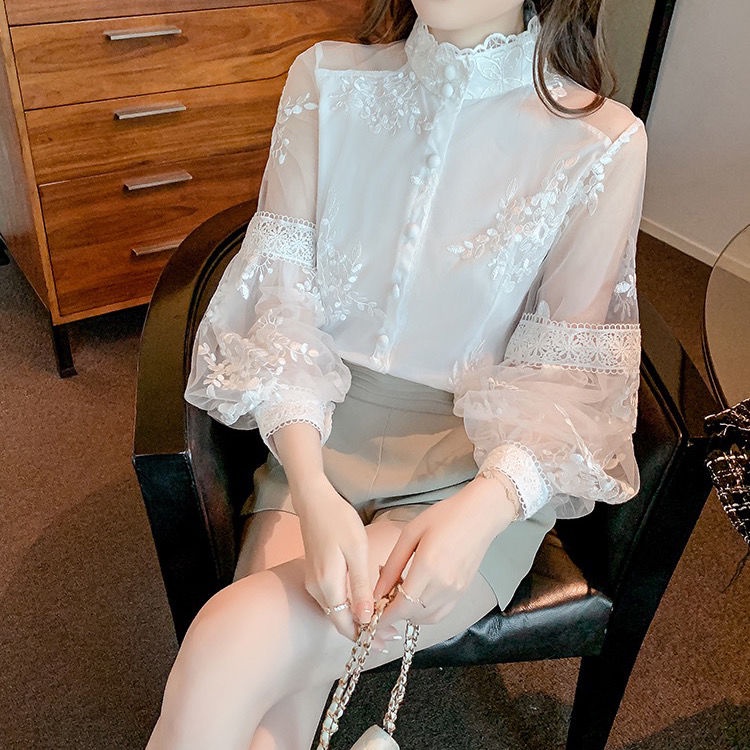 Áo Sơ Mi Chiffon Phối Ren Cổ Đứng Tay Phồng Thêu Họa Tiết Phong Cách Hàn Quốc Thời Trang Cho Nữ
