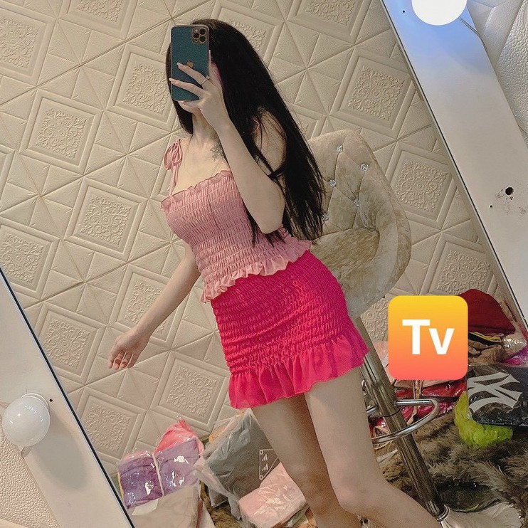 Sét bộ áo croptop 2 dây cột vai nhúm phối chân váy body trơn cực xinh , chất voan mềm mịn mát ( ảnh thật )