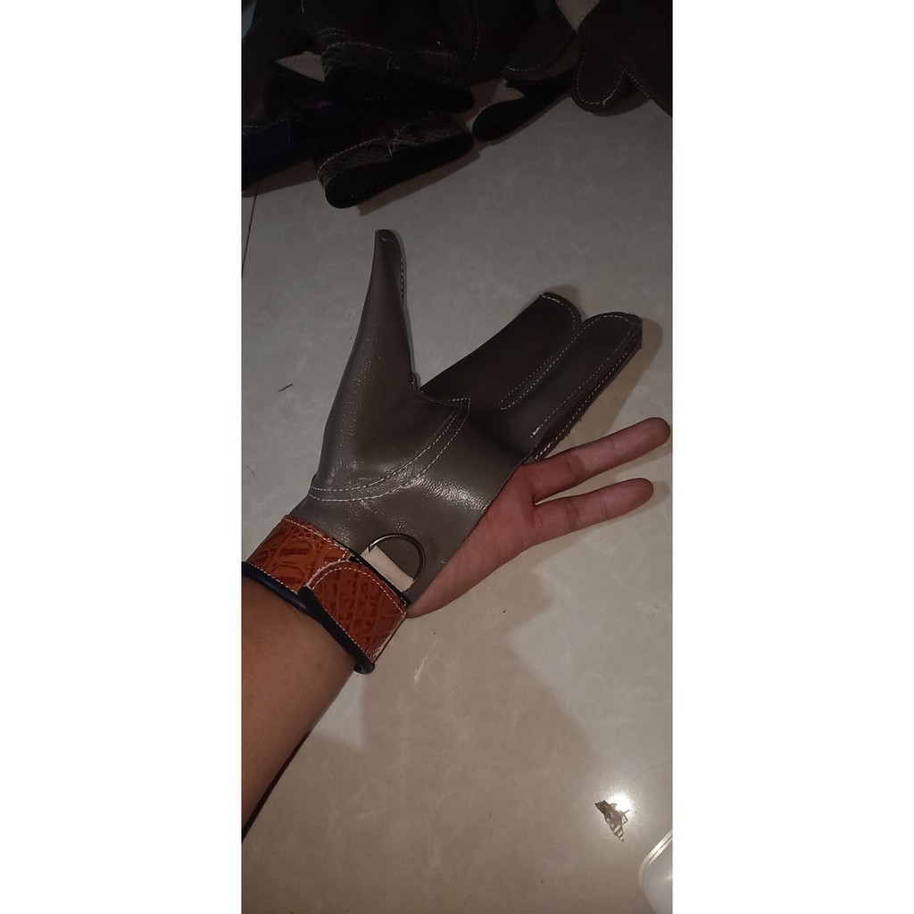 Găng tay 3 ngón cao cấp huấn luyện chim săn mồi chim ưng chim căt và chim săn dòng lượn