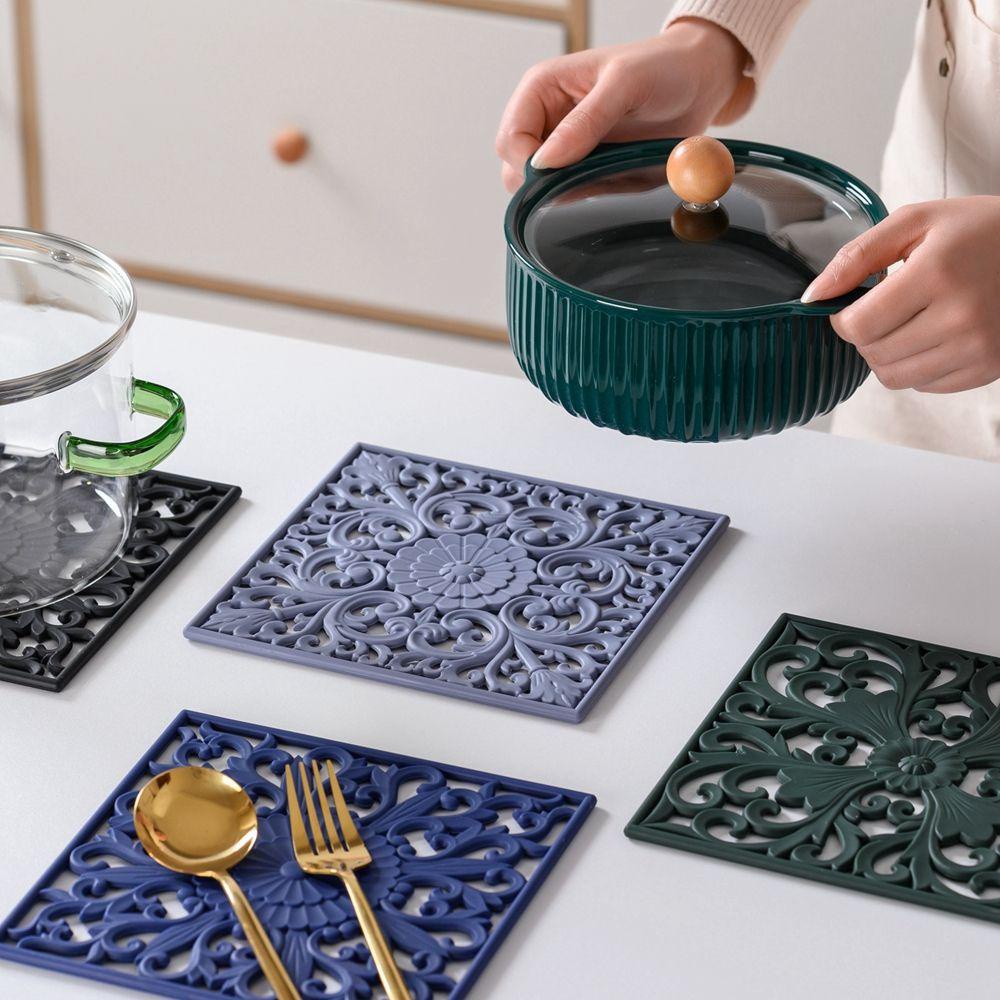 ELLSWORTH Miếng Lót Ly Cách Nhiệt Thêu Họa Tiết 3D 18 / 20cm