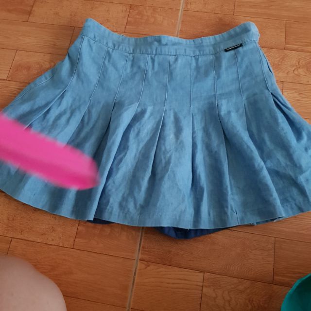 Chân váy 4 cái