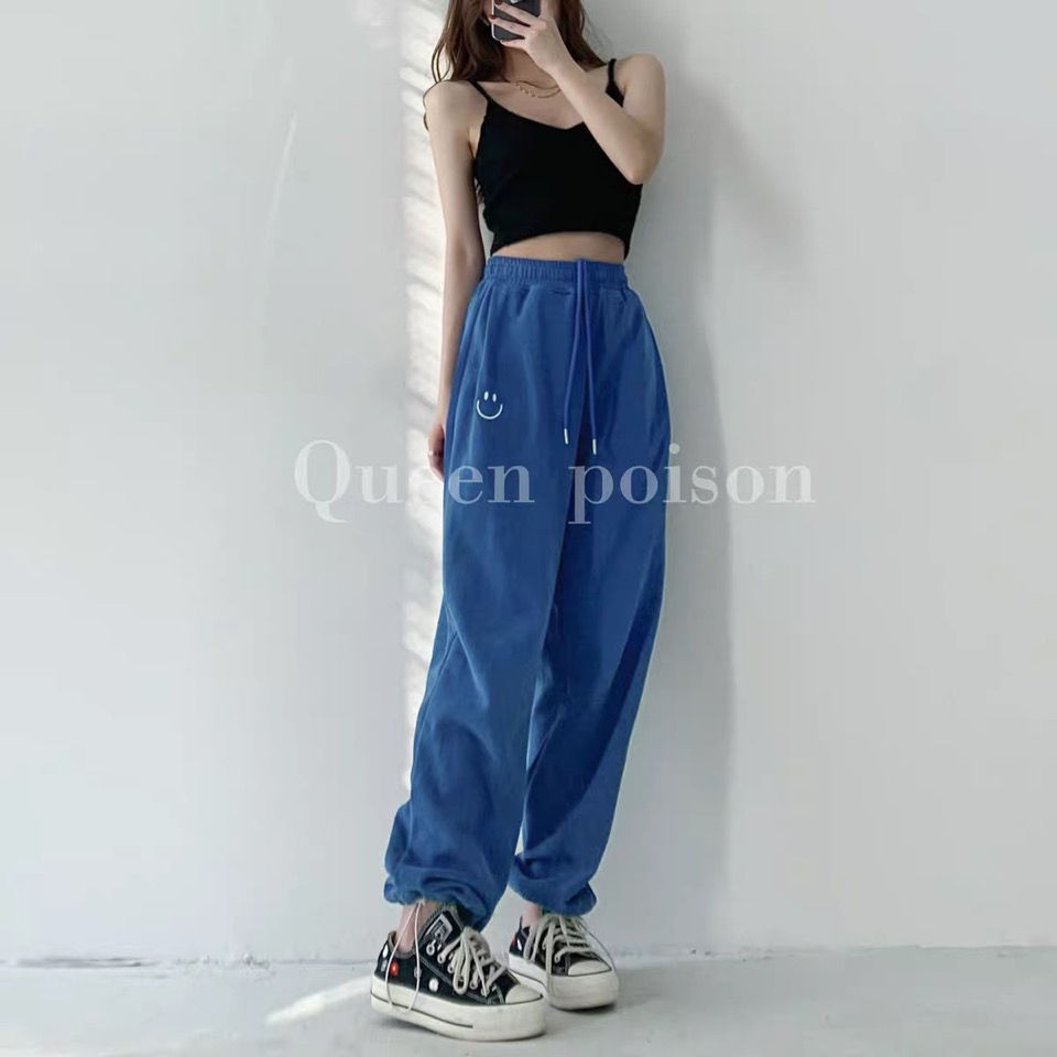 Quần thể thao lưng thun thêu hình mặt cười dáng rộng thời trang xuân hè cho nữ 2021
