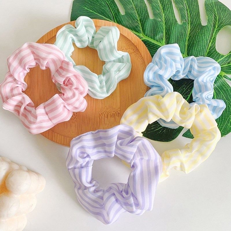 CỘT TÓC BUỘC TÓC VẢI NỮ SCRUNCHIES HOT TREND NHIỀU MẪU NHIỀU MÀU