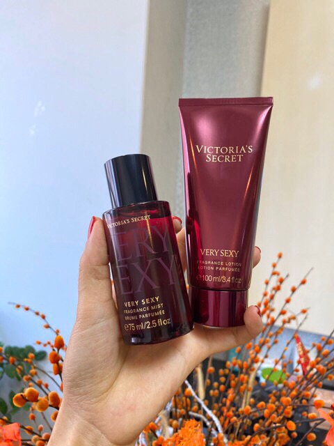 Set xịt thơm và dưỡng thể Victoria's Secret VERY SEXY | BigBuy360 - bigbuy360.vn