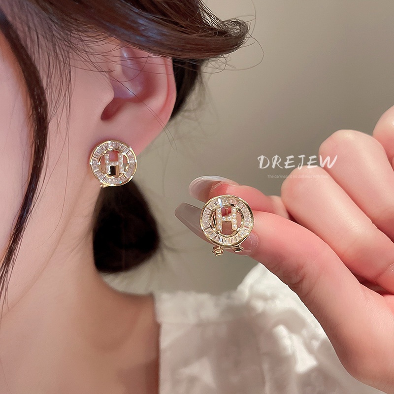DREJEW Khuyên tai mạ vàng / bạc đính ngọc trai nhân tạo in chữ phong cách Hàn Quốc sang trọng thời trang cho nữ
