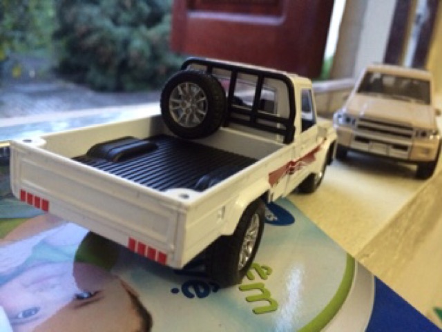 Xe mô hình bán tải ford ranger đời đầu