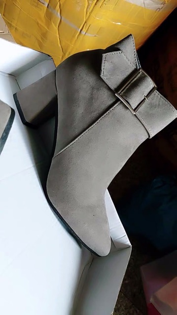 Boots combat/Boots cổ ngắn nữ, cao gót, gót thô, phong cách Hàn Quốc, dễ kết hợp, mẫu mới nhất | BigBuy360 - bigbuy360.vn