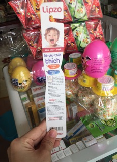 Bàn chải đánh răng trẻ em lipzo