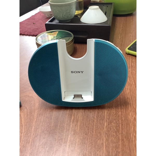 Máy mp3 Sony NW-S315 kèm dock loa
