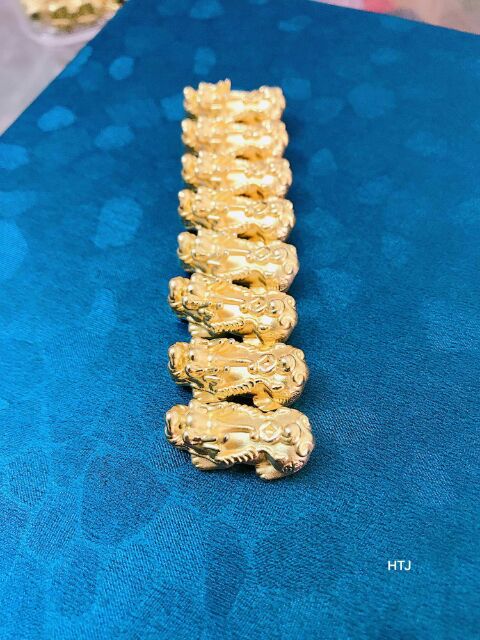 Charm tỳ hưu bạc mạ vàng