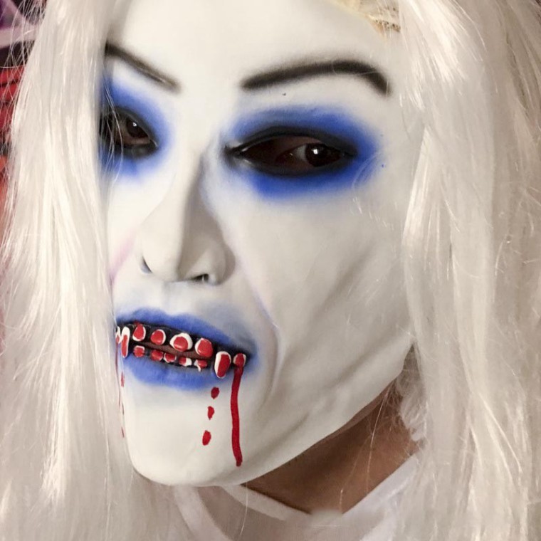 Mặt nạ với MÁI TÓC TRẮNG DÀI đẹp mặt nạ hóa trang halloween sử dụng cho trung thu,sự kiện,lễ hội... hoặc troll người