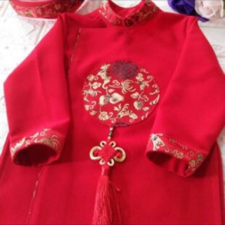 Áo dài bé trai và bé gái phi phối gấm