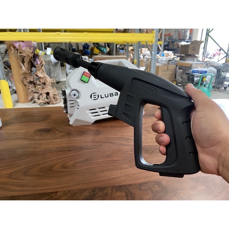 Máy rửa xe mini LUBA LT212G-1600