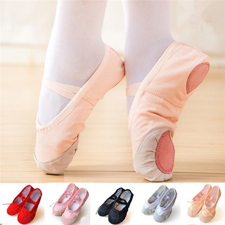 Giày tập múa ballet cho trẻ em và người lớn tiện dụng