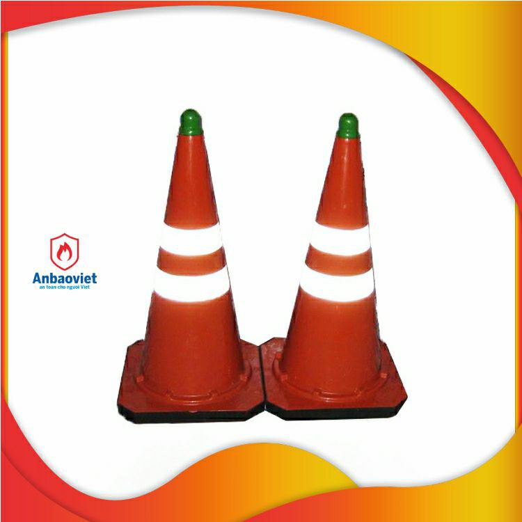 Cọc tiêu giao thông phản quang chóp nón loại 30cm