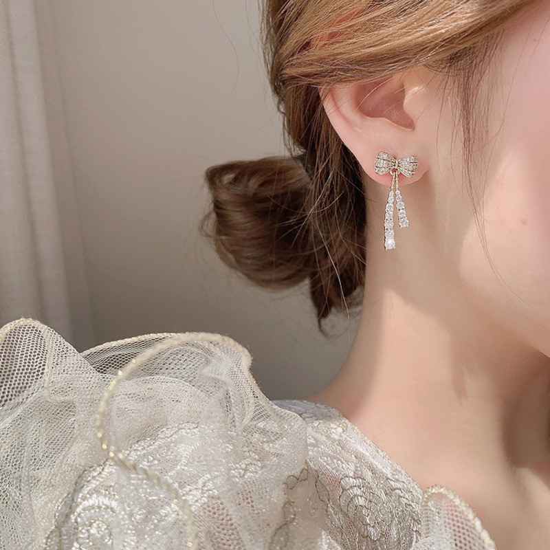 Bông tai nữ Hàn Quốc hình chiếc nơ đính đá thiết kế trẻ trung cá tính phụ kiện thời trang giá rẻ